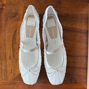 Dolce Vita Raeven Ballet Flats White Tulle
